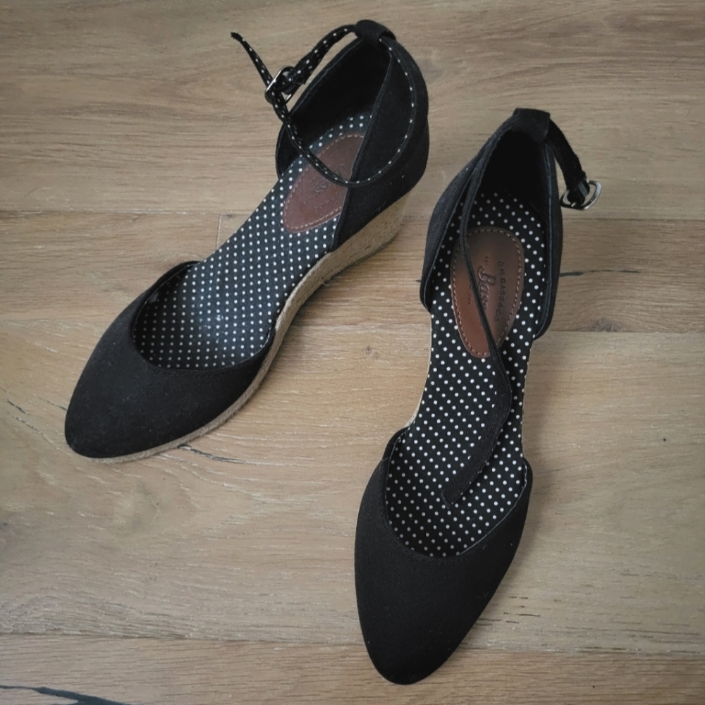 G.H. Bass Black Espadrilles 7.5